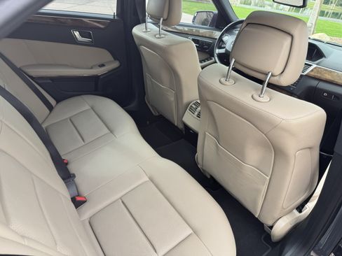 Used 2011 Mercedes-Benz E 350 E 350 Sedan 4D image 12
