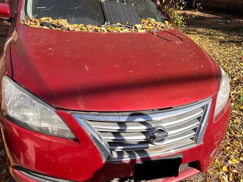 Used 2014 Nissan Sentra SV image 1