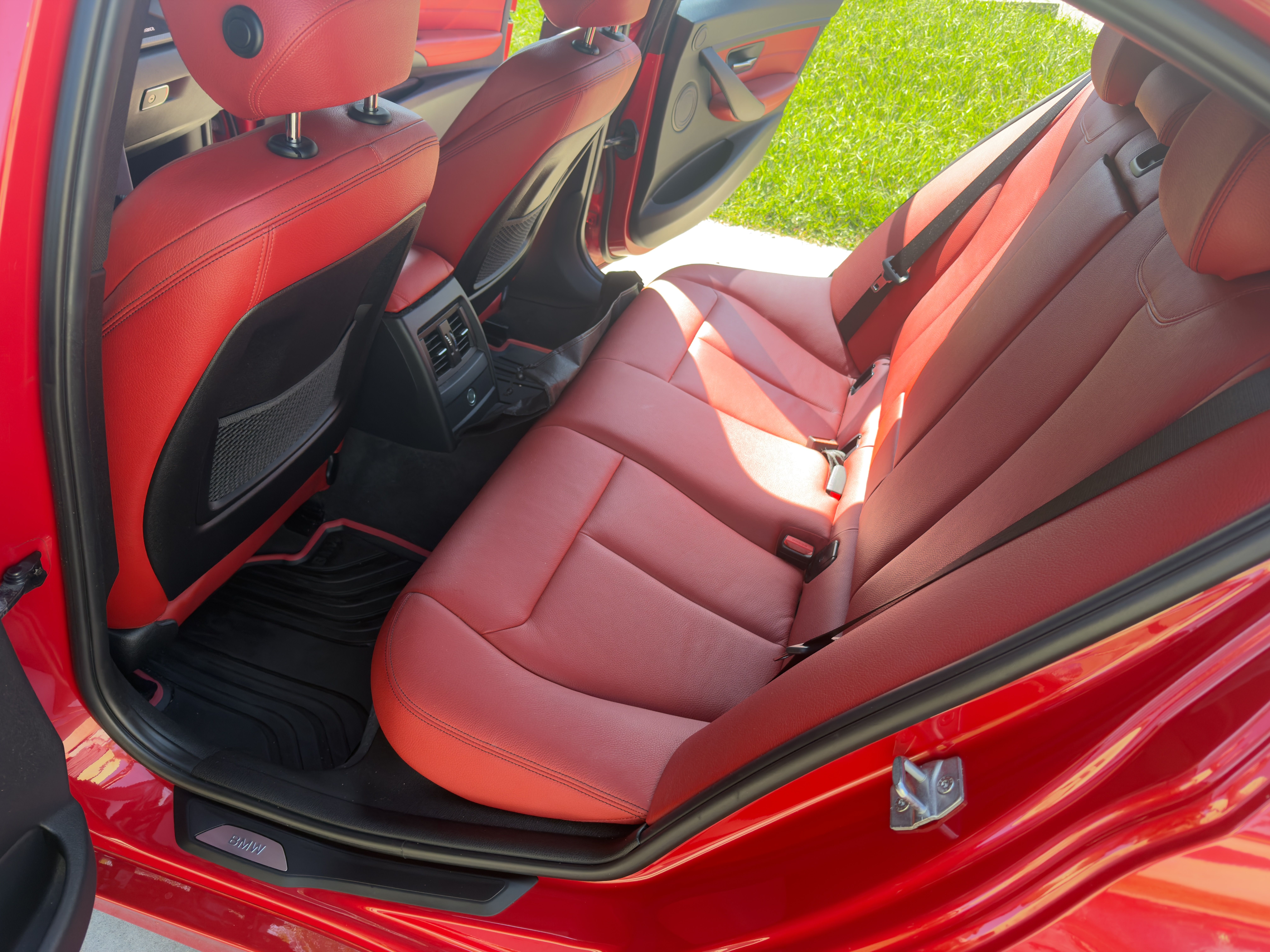 Used 2014 BMW 328i Sedan RWD image 11