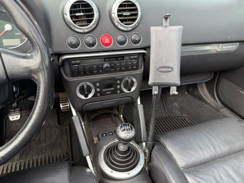 Used 2001 Audi TT 1.8T AWD/4WD image 24