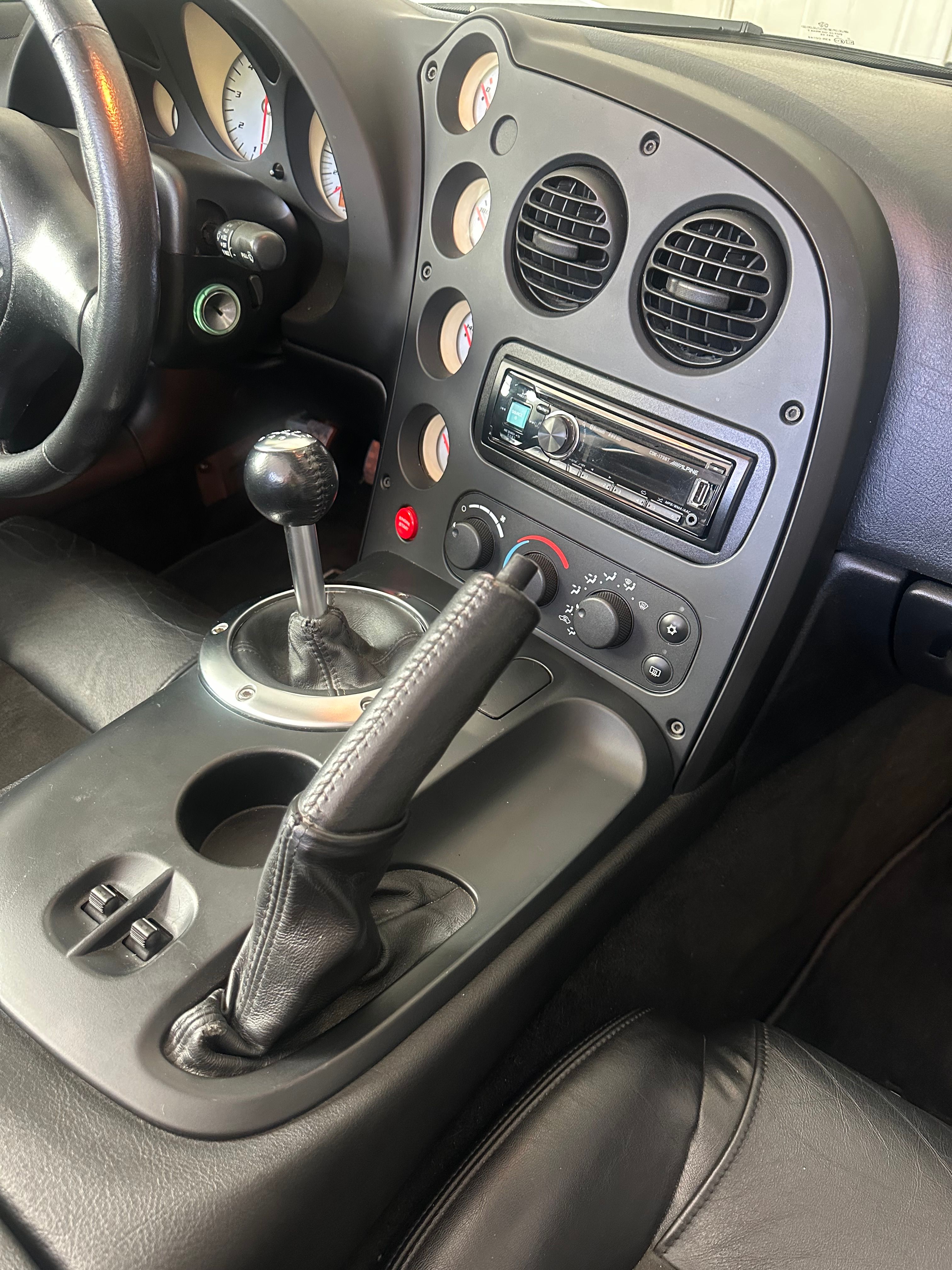 Used 2003 Dodge Viper SRT-10 RWD image 17