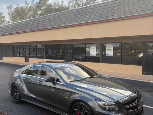 Used 2012 Mercedes-Benz CLS 63 AMG image 1