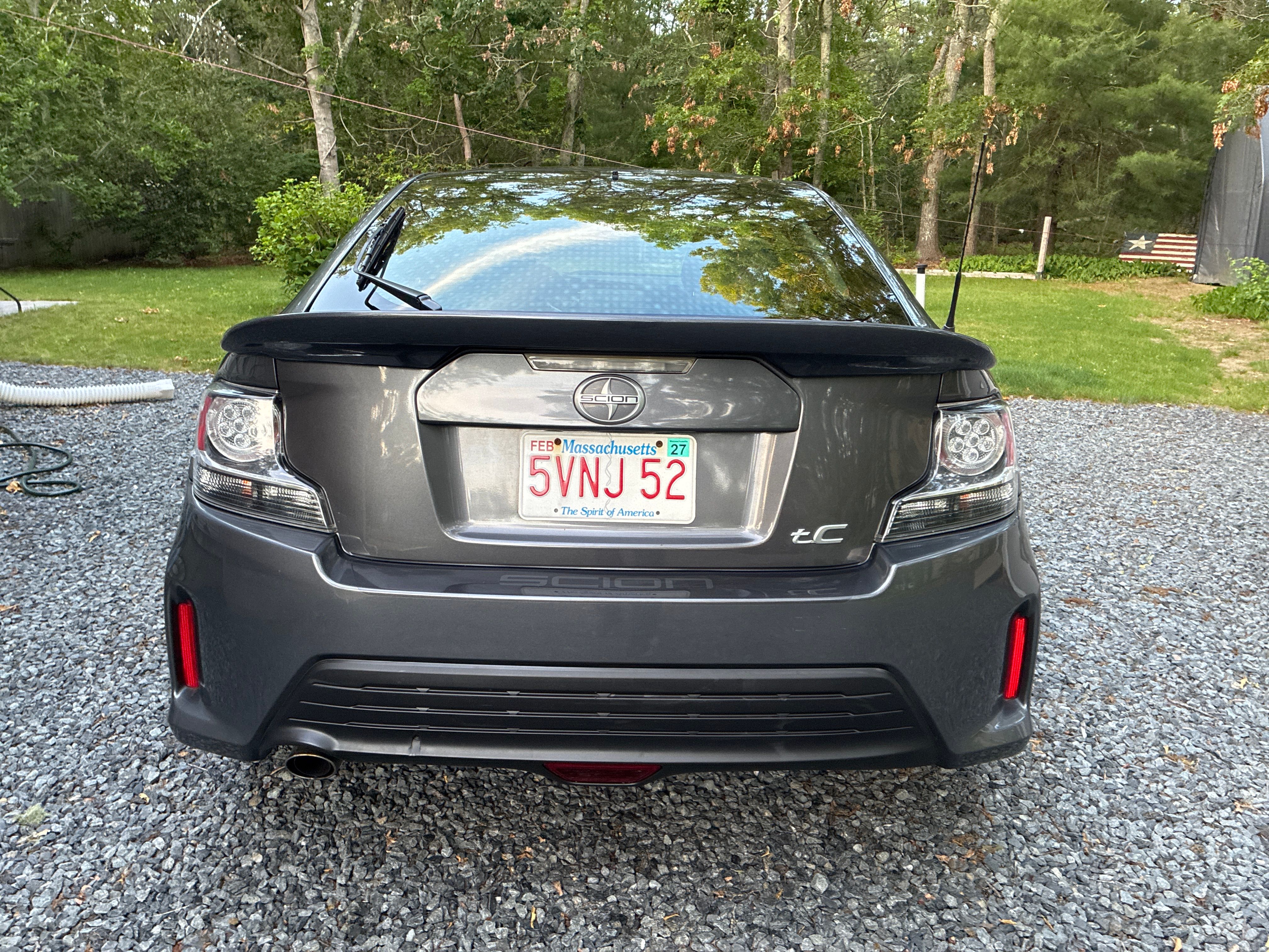 Used 2016 Scion tC FWD image 5