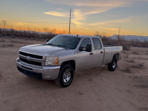 Used 2008 Chevrolet Silverado 2500 LT w/ 1LT Convenience Package image 16