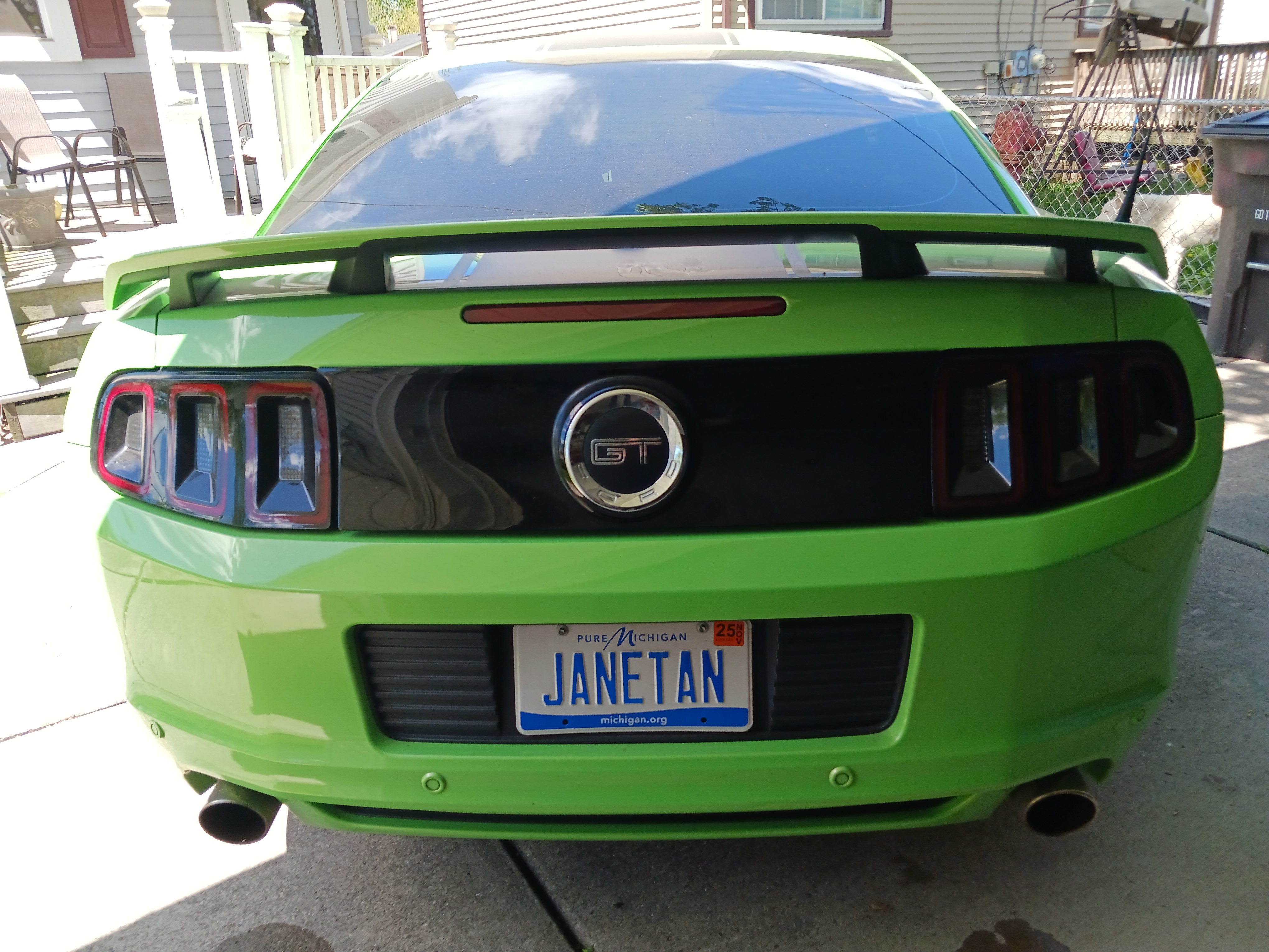 Used 2014 Ford Mustang GT w/ Electronics Package RWD image 8