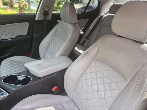 Used 2015 Kia Optima SX image 6