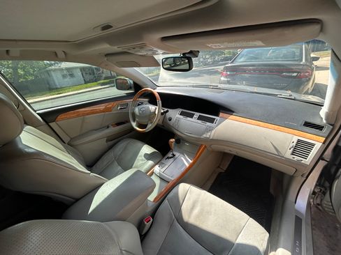 Used 2005 Toyota Avalon Limited FWD image 8