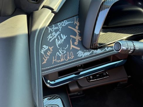 Used 2023 Chevrolet Corvette Stingray Premium Conv w/ Z51 Performance Package image 11