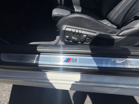 Used 2013 BMW 650i xDrive Convertible AWD/4WD image 18