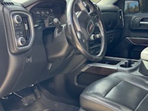 Used 2019 GMC Sierra 1500 SLT image 15