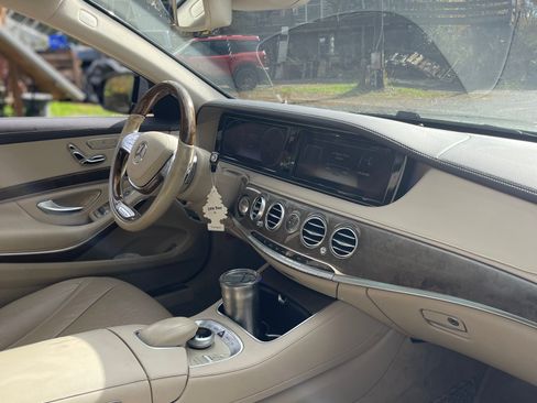 Used 2014 Mercedes-Benz S 550 Sedan image 14