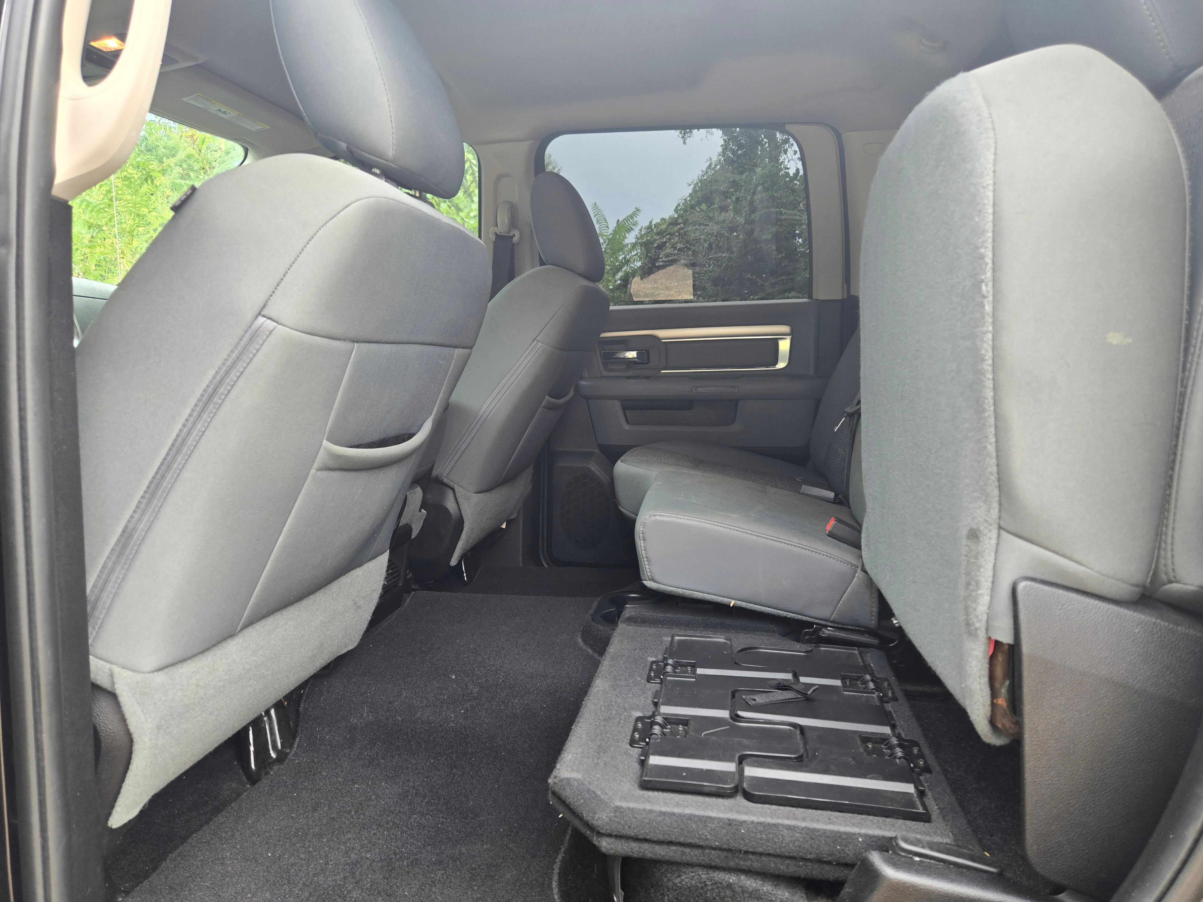 Used 2017 RAM 1500 Big Horn RWD image 9