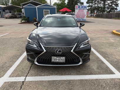 Used 2021 Lexus ES 350 w/ Premium Package
