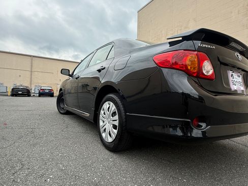 Used 2009 Toyota Corolla S FWD image 9