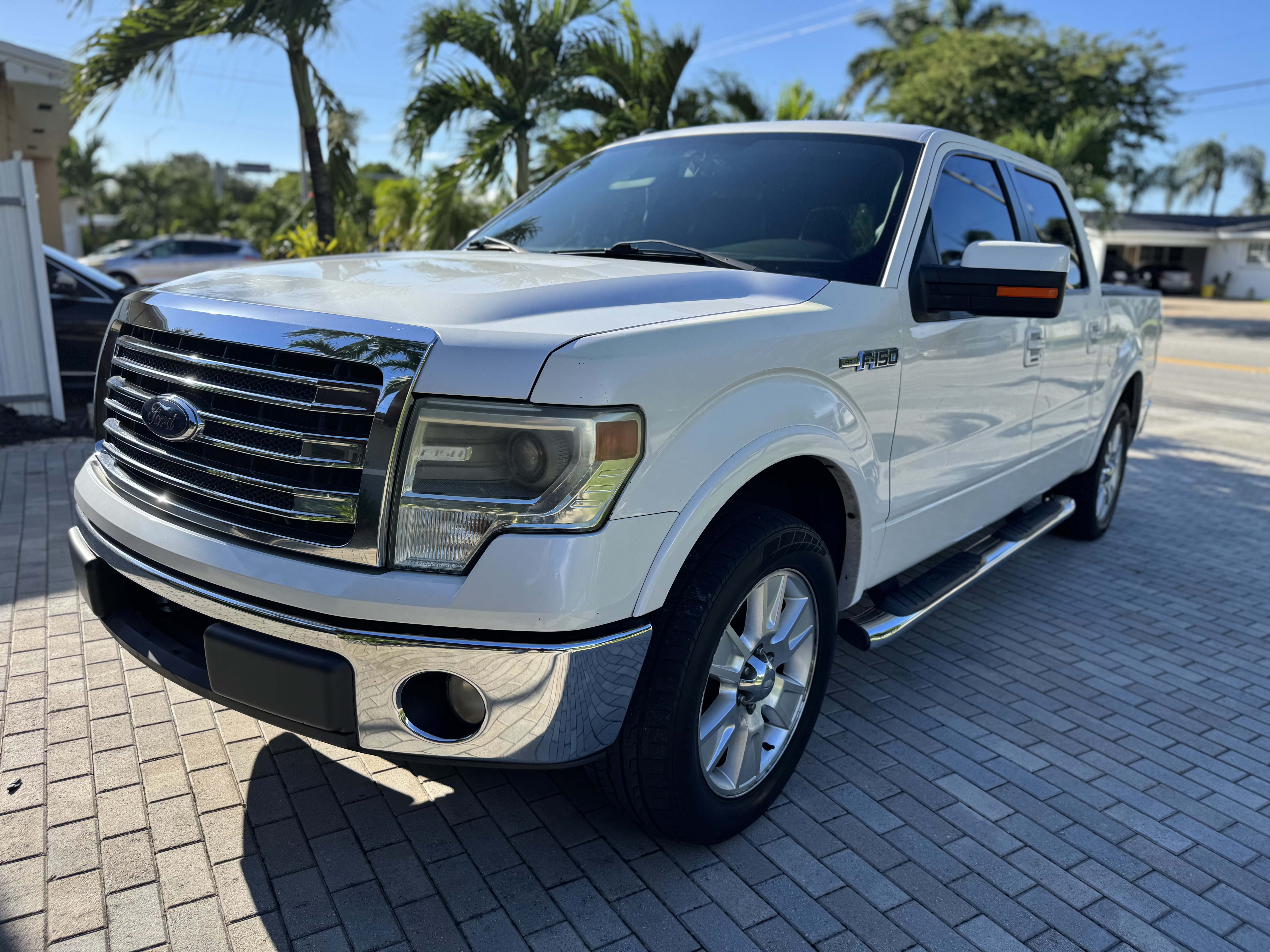 Used 2013 Ford F150 Lariat w/ Luxury Equipment Group RWD image 1
