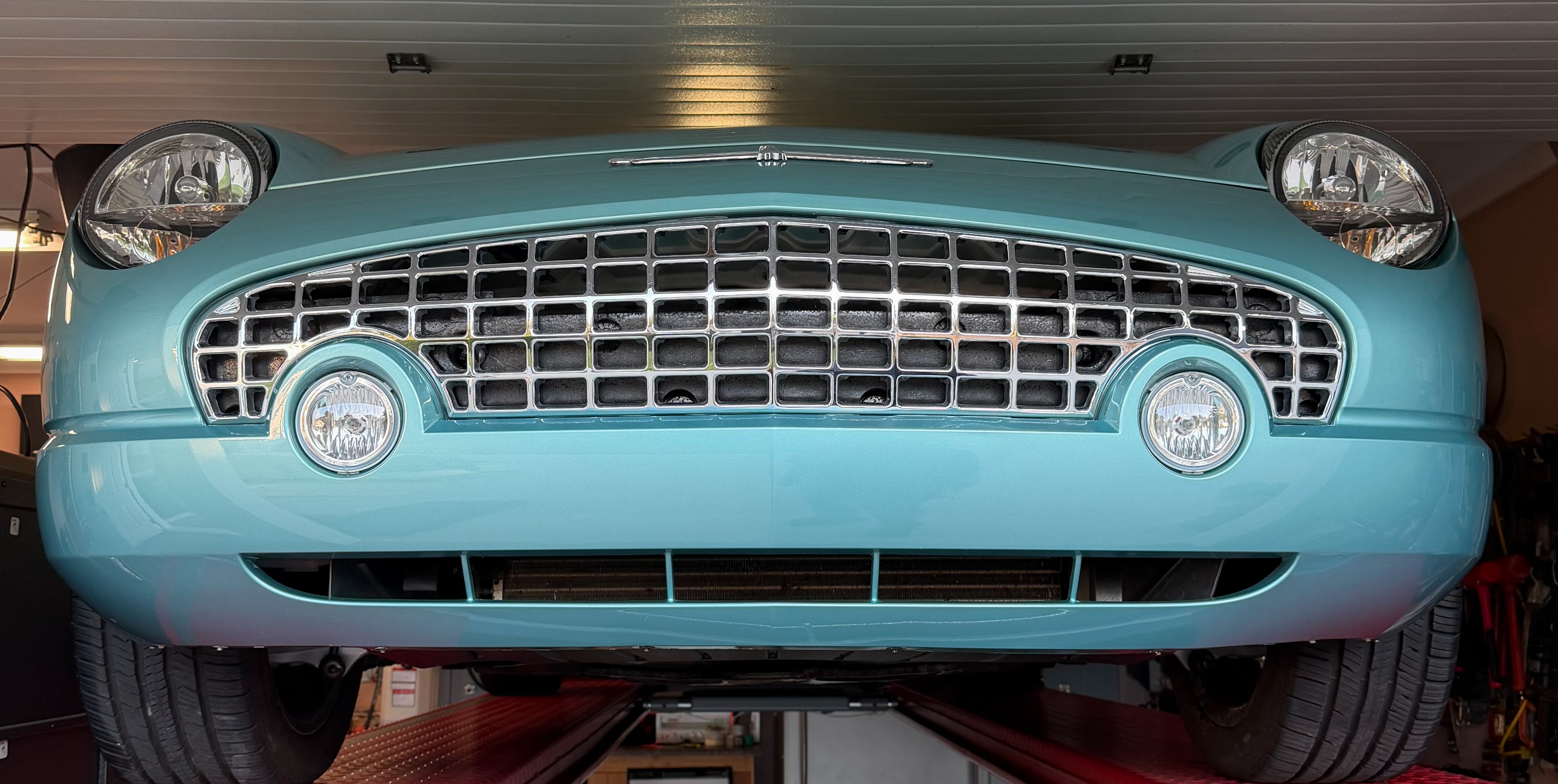 Used 2002 Ford Thunderbird RWD image 13