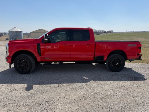 Used 2024 Ford F250 Lariat w/ Lariat Ultimate Package image 1