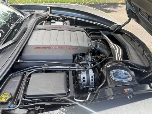 Used 2017 Chevrolet Corvette Grand Sport RWD image 6