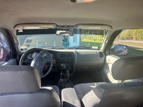 Used 2002 Toyota Tacoma 4x4 Double Cab image 9