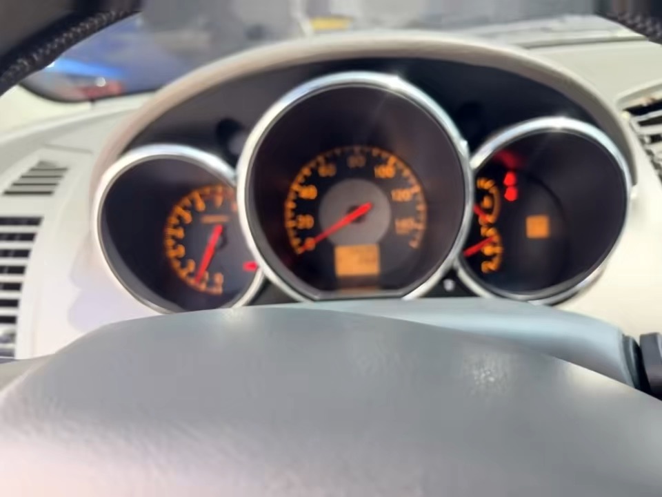 Used 2005 Nissan Altima 2.5 S FWD image 4