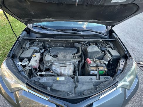 Used 2017 Toyota RAV4 XLE FWD image 23