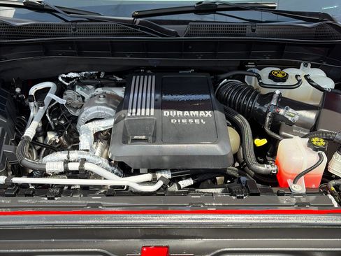 Used 2022 GMC Sierra 1500 Elevation w/ Elevation Premium Package AWD/4WD image 12