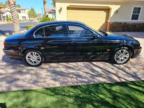 Used 2005 Jaguar S-TYPE 3.0 image 17
