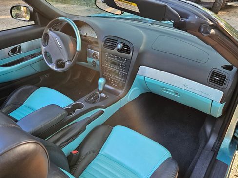 Used 2002 Ford Thunderbird RWD image 26