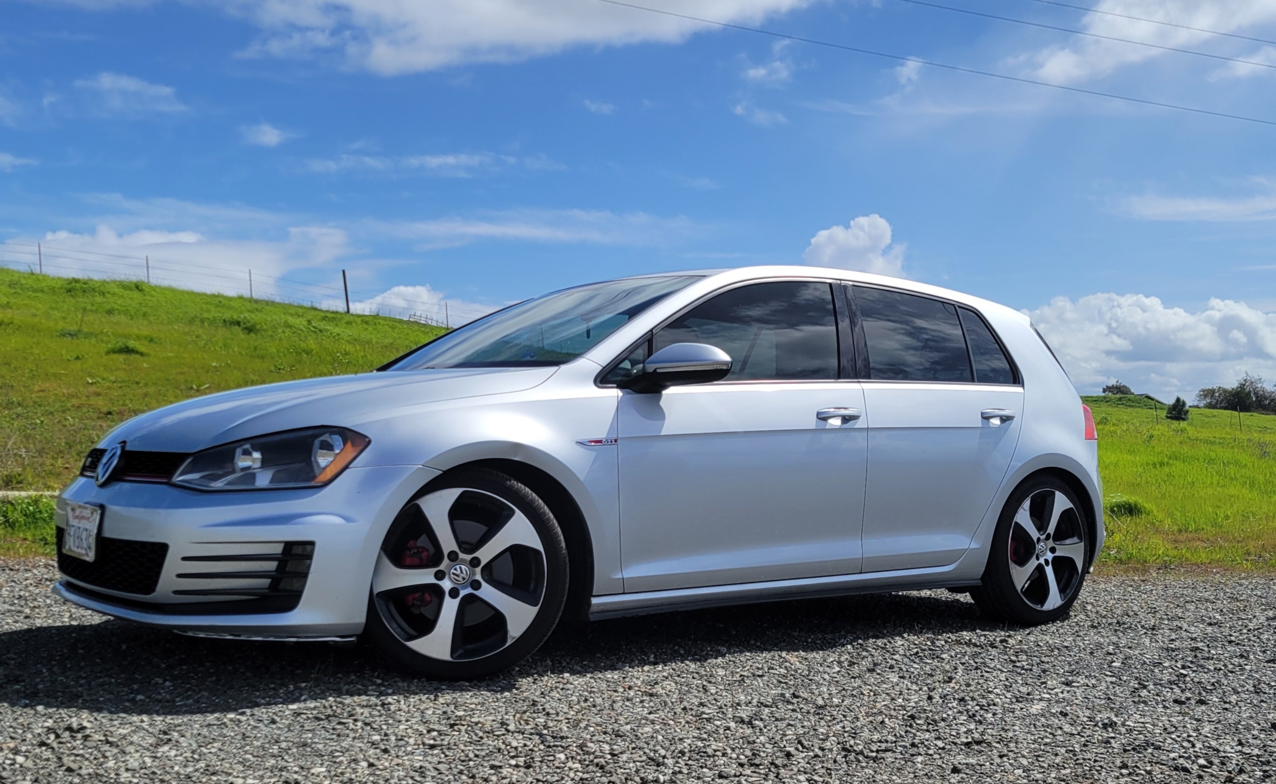 Used 2015 Volkswagen GTI S FWD image 10