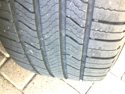 Used 2018 Ford Escape Titanium w/ Ford Safe & Smart Package image 16