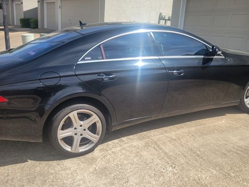 Used 2007 Mercedes-Benz CLS 550 image 14