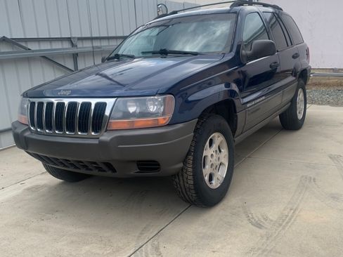 Used 2001 Jeep Grand Cherokee Laredo RWD image 2