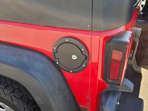 Used 2010 Jeep Wrangler Sport image 6