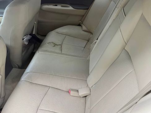 Used 2011 INFINITI G37 37x Sedan 4D w/ Premium Pkg image 9