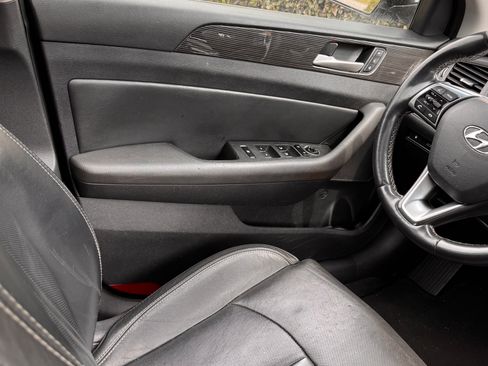 Used 2018 Hyundai Sonata Limited w/ Limited Ultimate Package 03 image 15