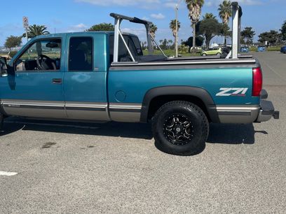 Used 1998 Chevrolet Silverado 1500 4x4 Extended Cab w/ Preferred Equipment Group 3