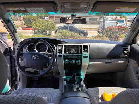 Used 2006 Toyota 4Runner Sport image 8