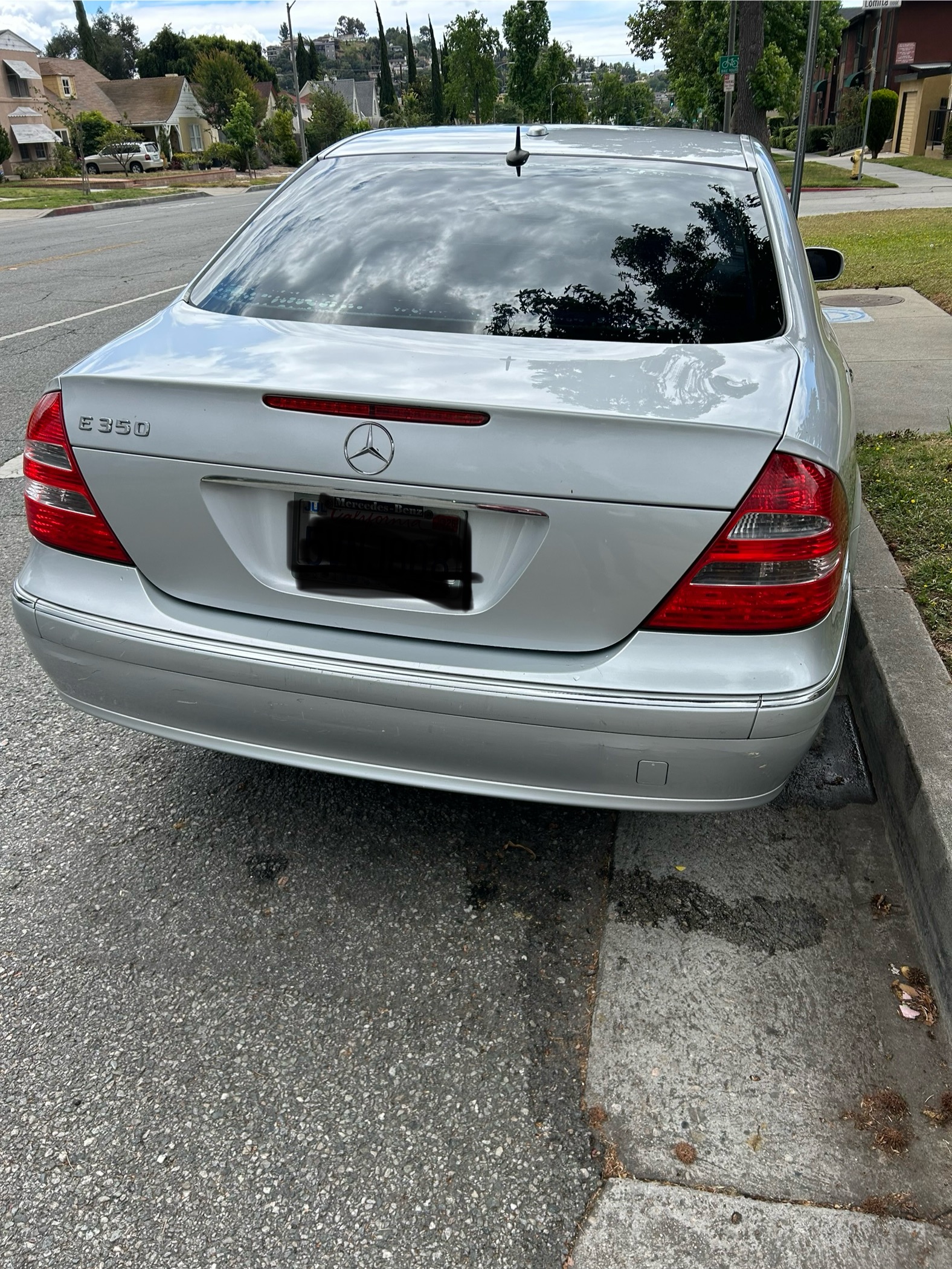 Used 2006 Mercedes-Benz E 350 Sedan image 4