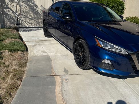 Used 2020 Nissan Altima 2.5 SR image 10