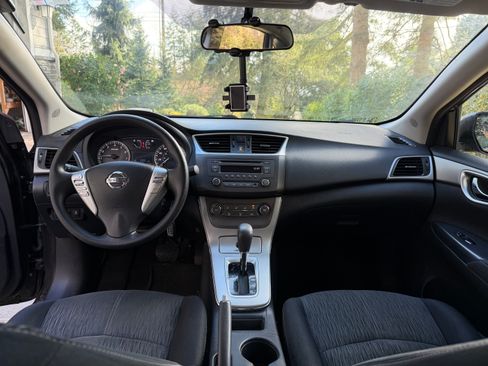 Used 2014 Nissan Sentra SV image 12