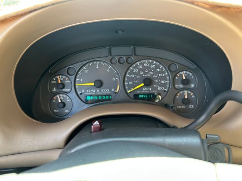 Used 1998 Chevrolet S10 Pickup LS w/ Preferred Equipment Group AWD/4WD image 12