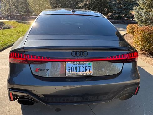 Used 2021 Audi RS 7 Sportback w/ Black Optic Package image 12