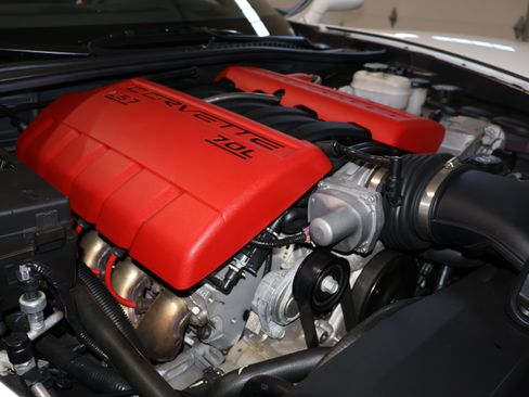 Used 2013 Chevrolet Corvette 427 w/ 1SC Preferred Equipment Group image 9