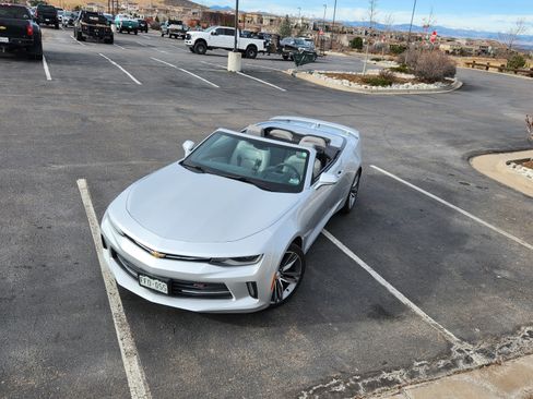 Used 2016 Chevrolet Camaro LT image 18