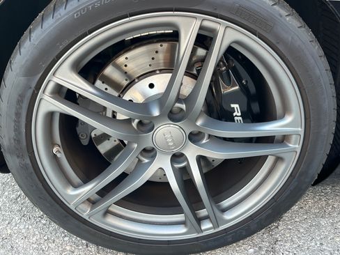 Used 2011 Audi R8 V10 AWD/4WD image 15