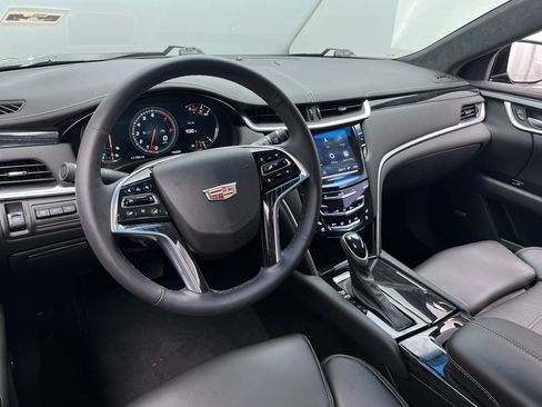Used 2018 Cadillac XTS Vsport Platinum AWD/4WD image 11