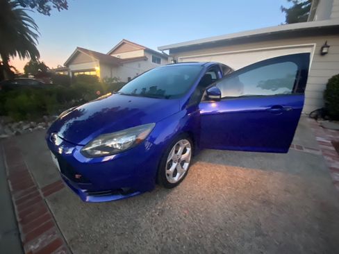 Used 2014 Ford Focus ST w/ Equipment Group 202A image 29