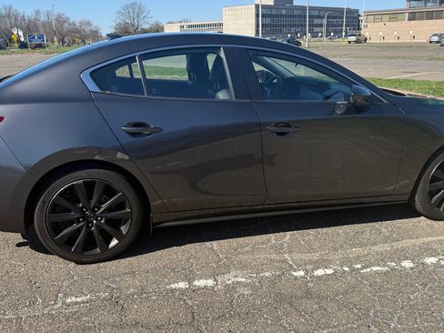 Used 2019 MAZDA MAZDA3 AWD Sedan w/ Preferred Package image 2