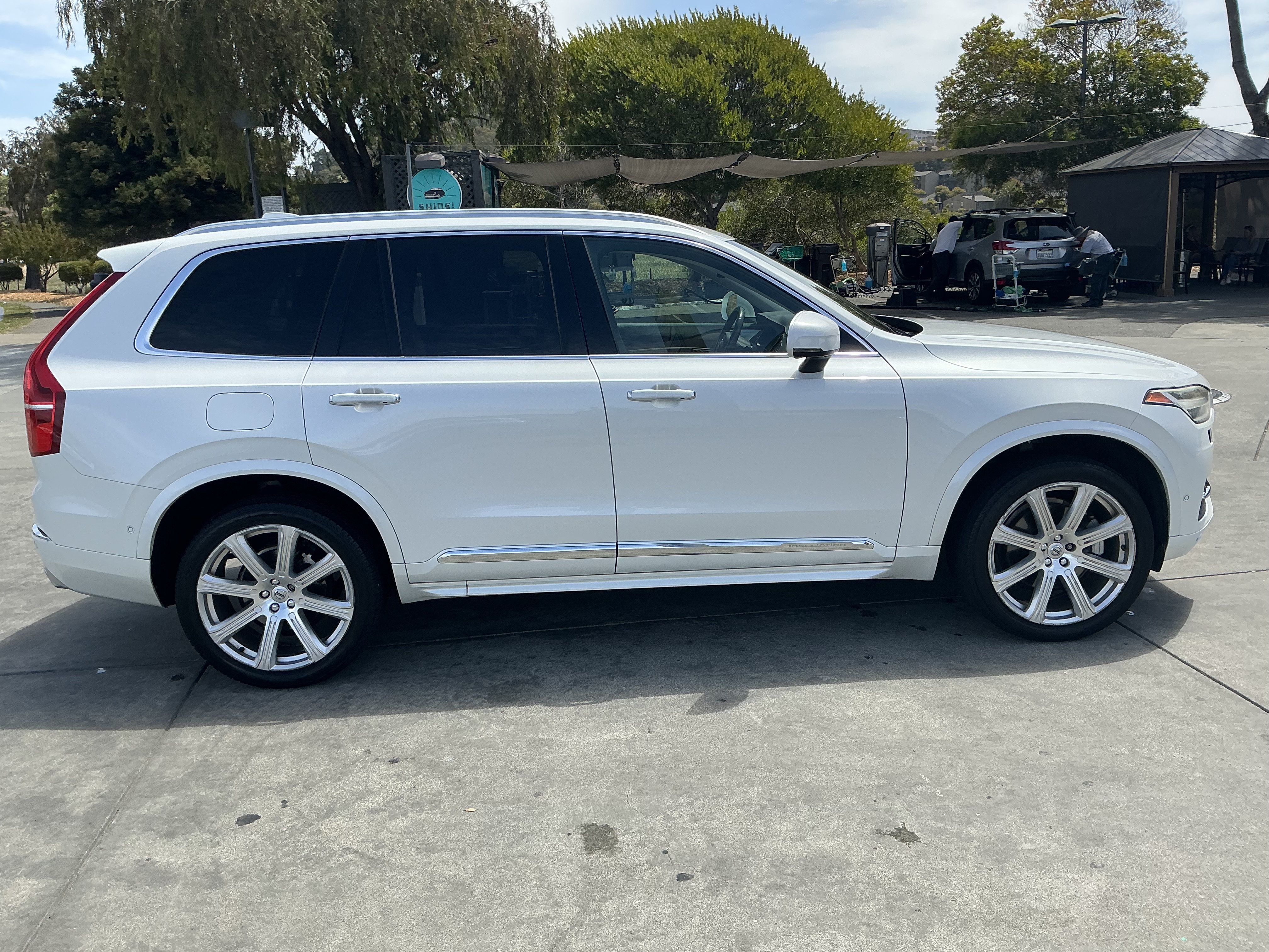 Used 2016 Volvo XC90 T6 Inscription w/ Vision Package AWD/4WD image 5