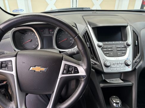 Used 2017 Chevrolet Equinox LT w/ Midnight Edition AWD/4WD image 11